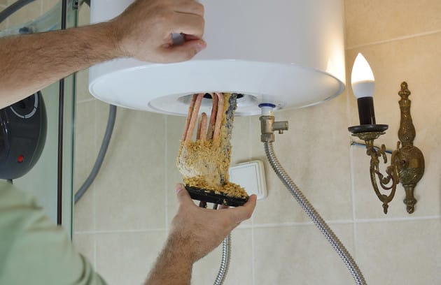 Water heater repair and maintenance service in Englewood, Florida